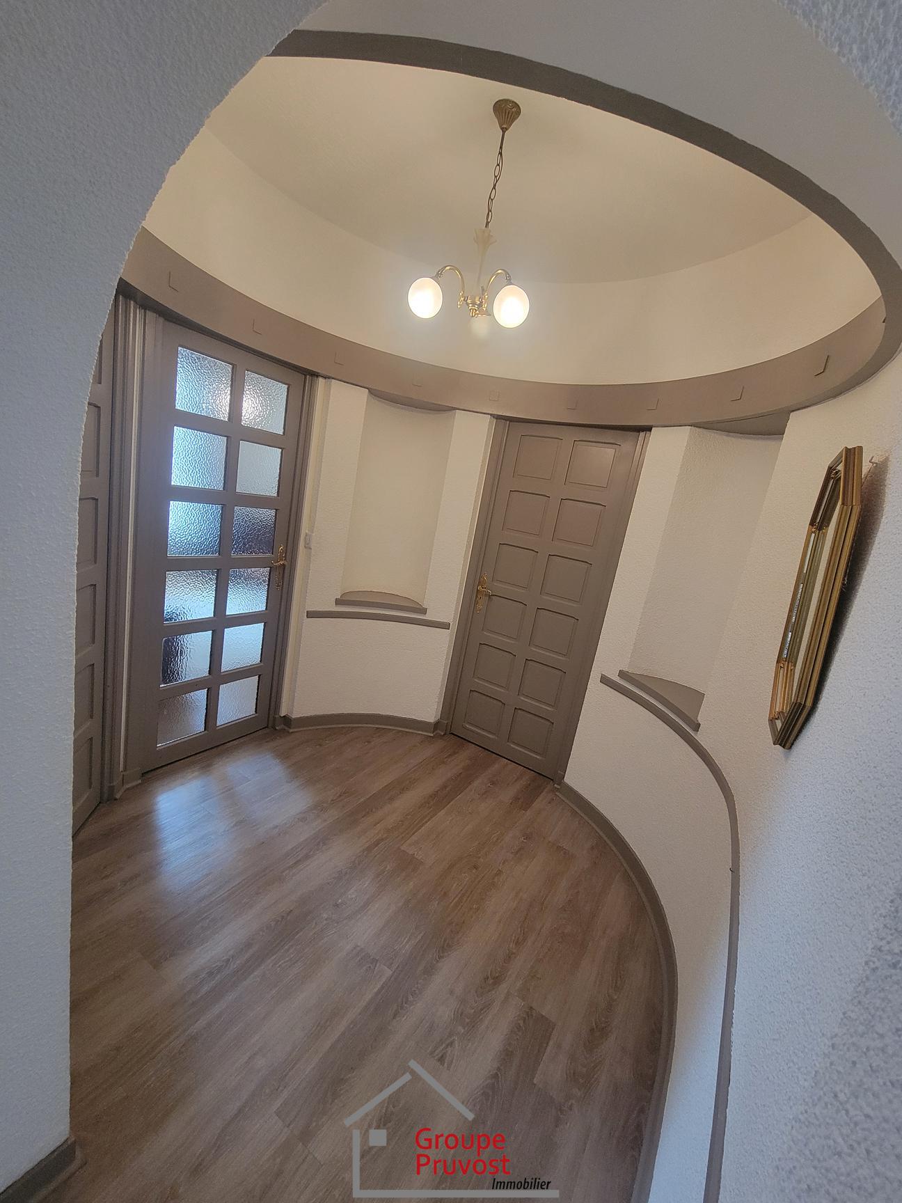 Vente Maison de ville 90 m² à Le Coteau 130 000 €