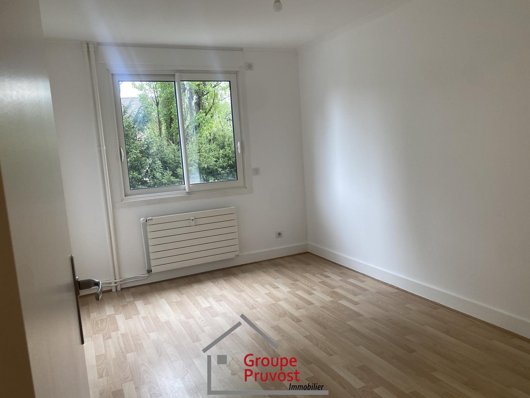 gedeon-photo-32130fb17f3341e5a7bbdaee9a44a5b5 73 84m2 bron 695oo