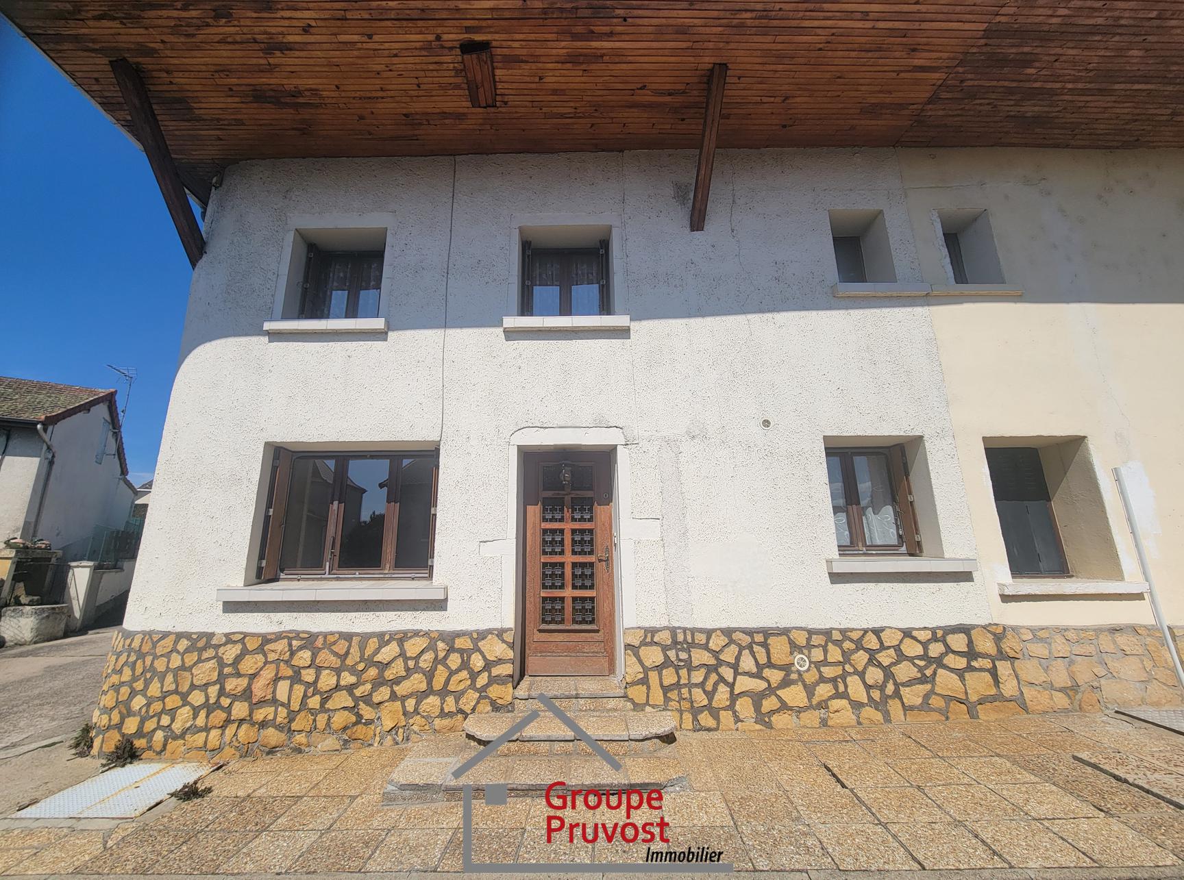 gedeon-photo-3ec529ff46370d4b7a2fe699254d8660 Vente Maison de ville 144 m² à Pouilly-sous-Charlieu 129 000 €