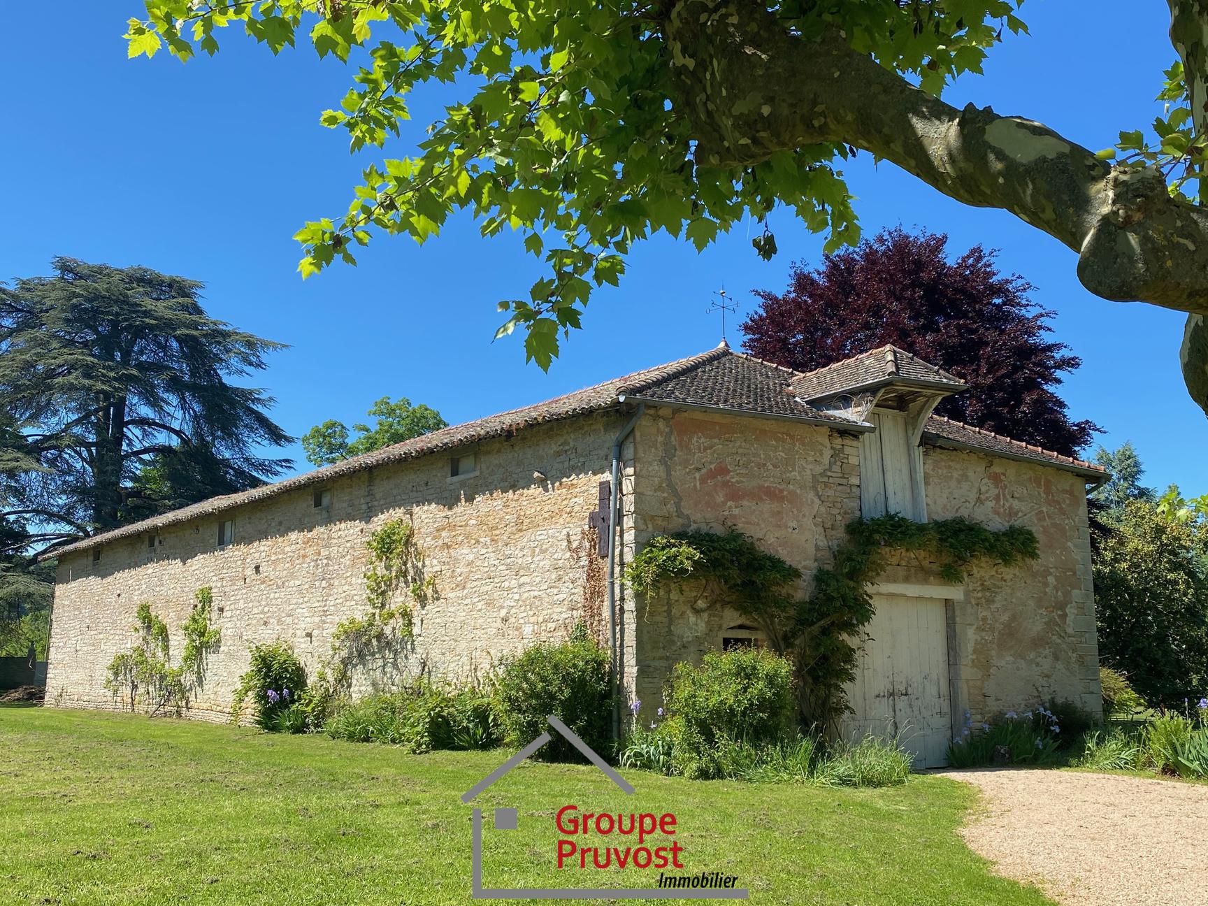 gedeon-photo-46b7450a6ecfdff88f77108b93711057 Superbe propriété du XIXe