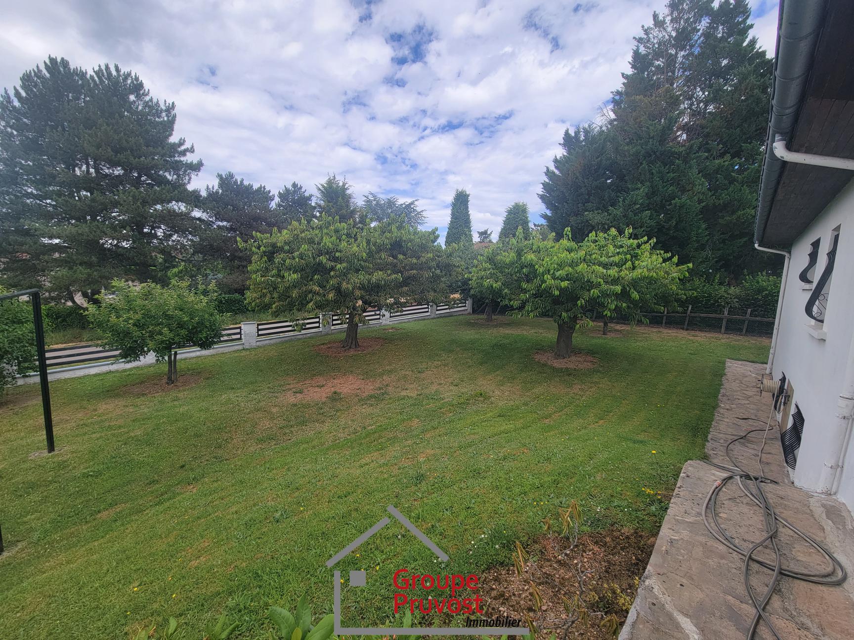Vente Maison 150 m² à Saint-Vincent-de-Boisset 350 000 €