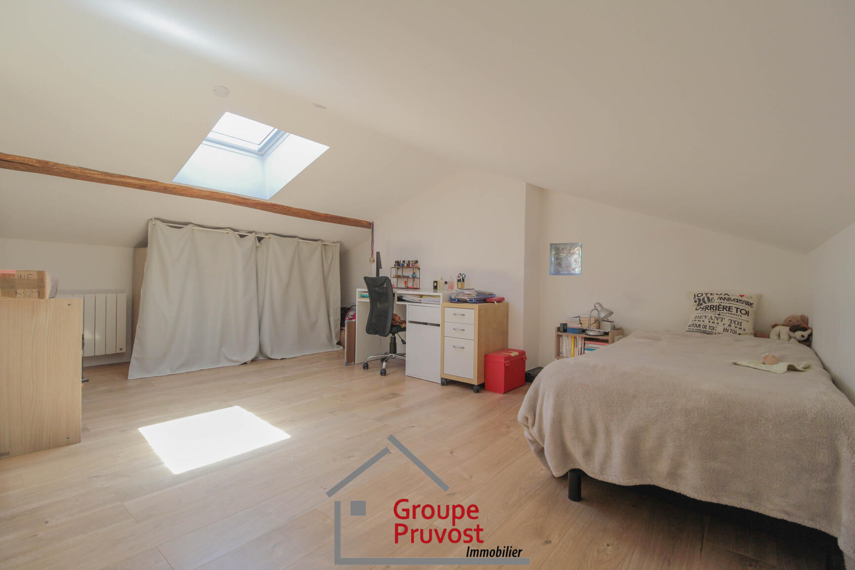 gedeon-photo-98ce605baf6dad30983b4ed93bf1e30b Maison centre Limas