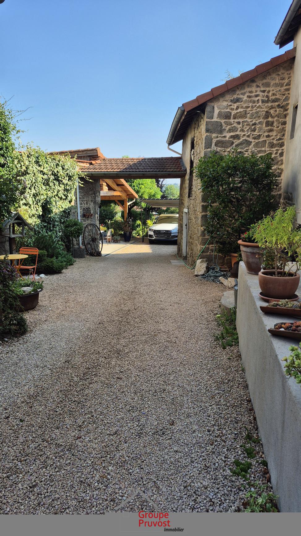 gedeon-photo-9b05248b927077891e7f77a4ed64eb36 Maison familiale
