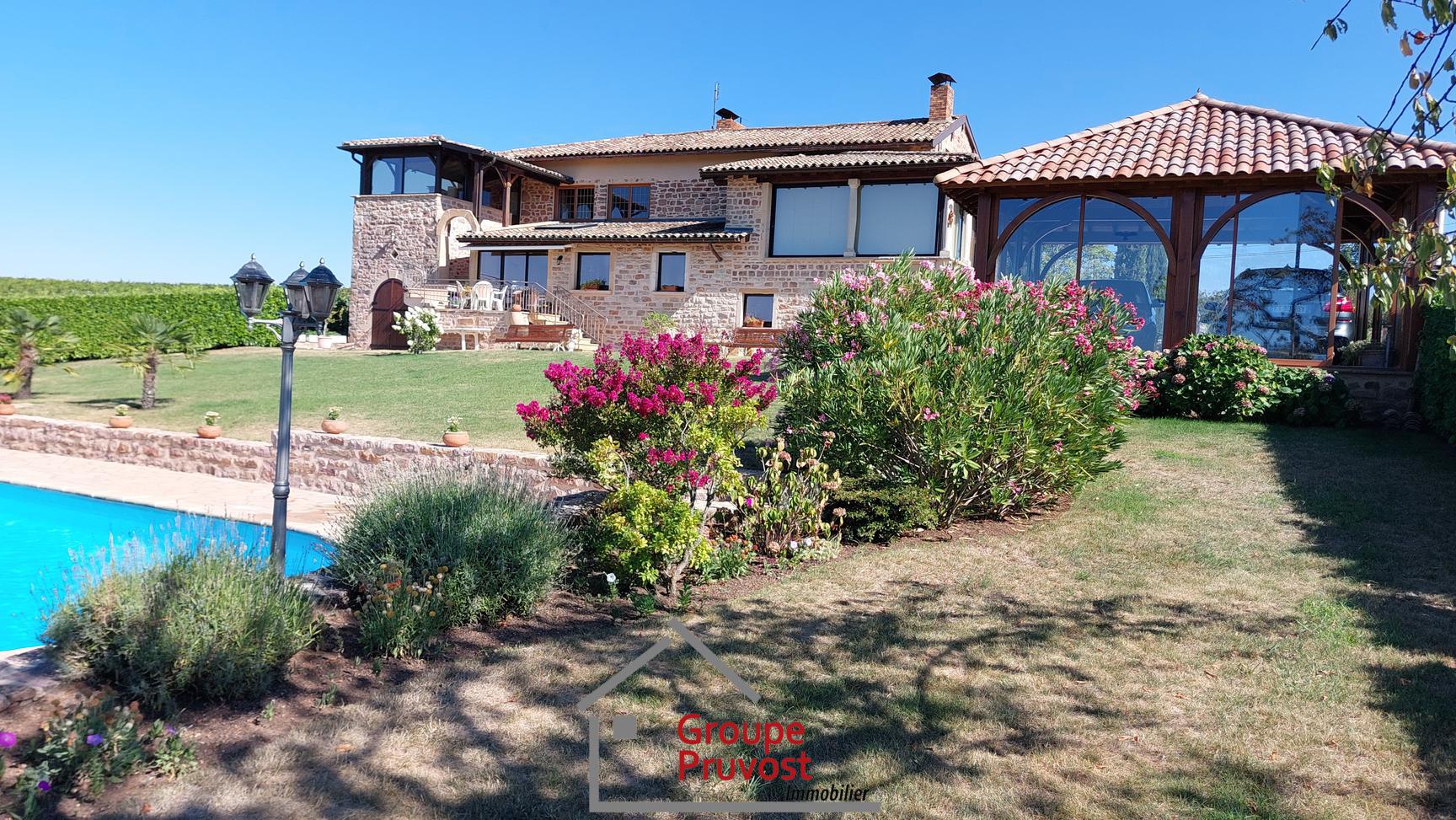 gedeon-photo-9f987e3150d8b5ddd1a02805147eacf5 Grande maison vigneronne