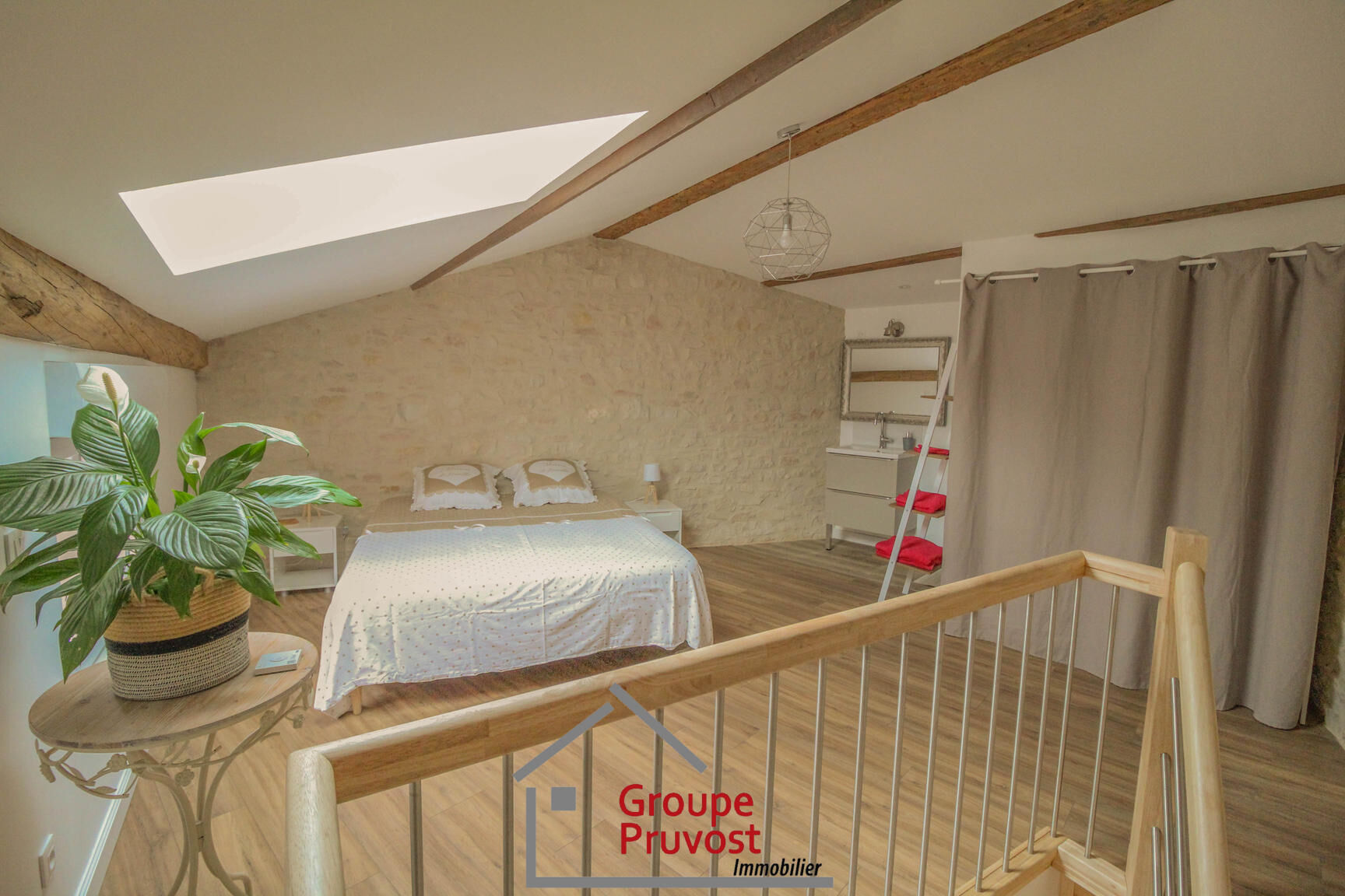 gedeon-photo-a9701f314350d26efde10324ab0a324c Maison centre Limas