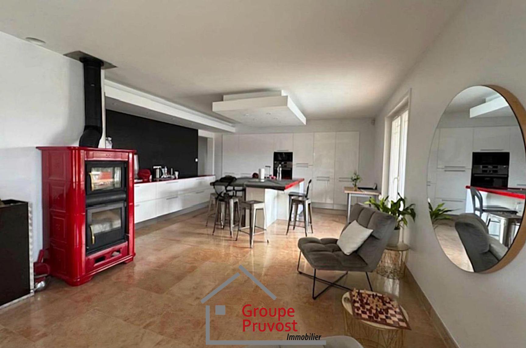 gedeon-photo-e4dade3a5c08e0900f2835d395645f1d Vente Maison 282 m² à Pouilly-les-Nonains 325 000 €