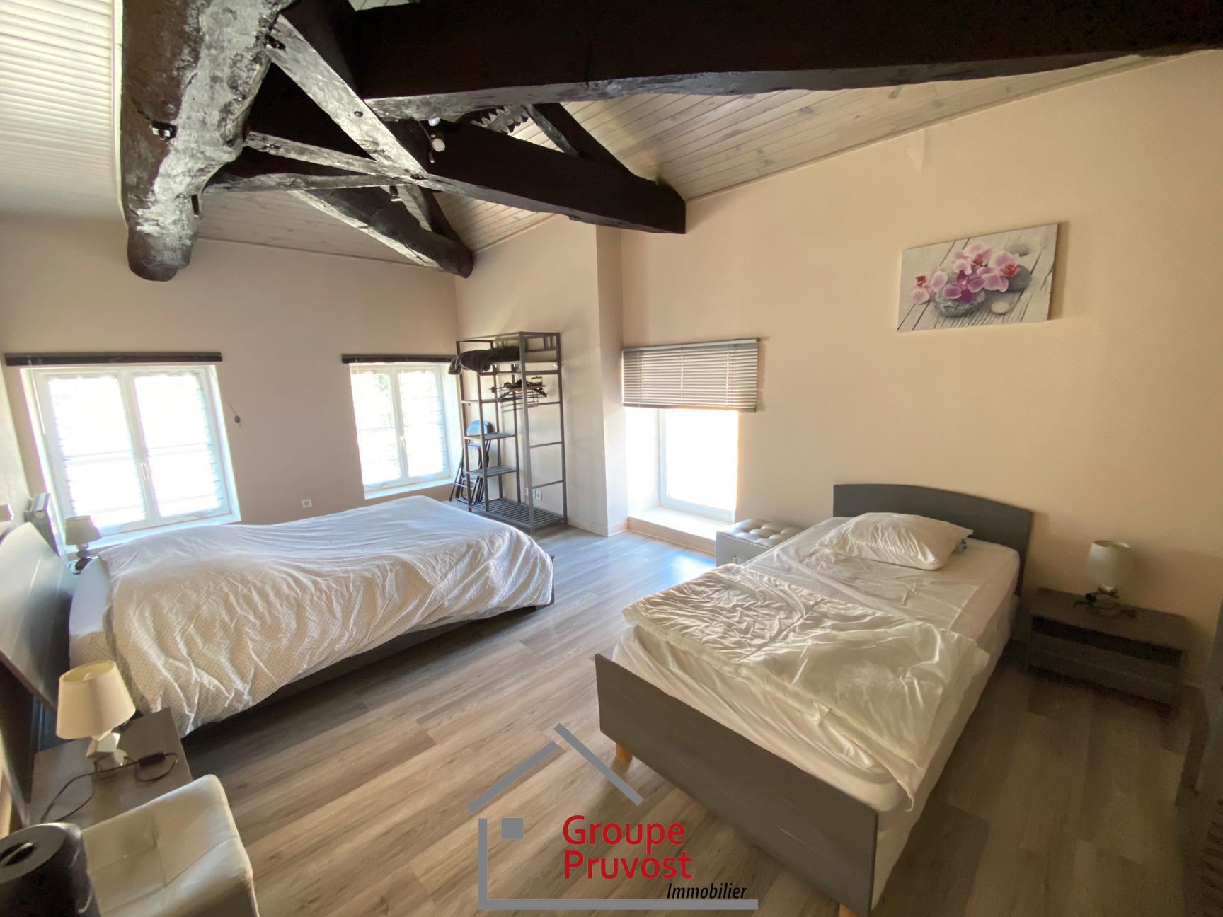gedeon-photo-019ea8bdfdee7ec7e4cbe93085632b16 Maison de village
