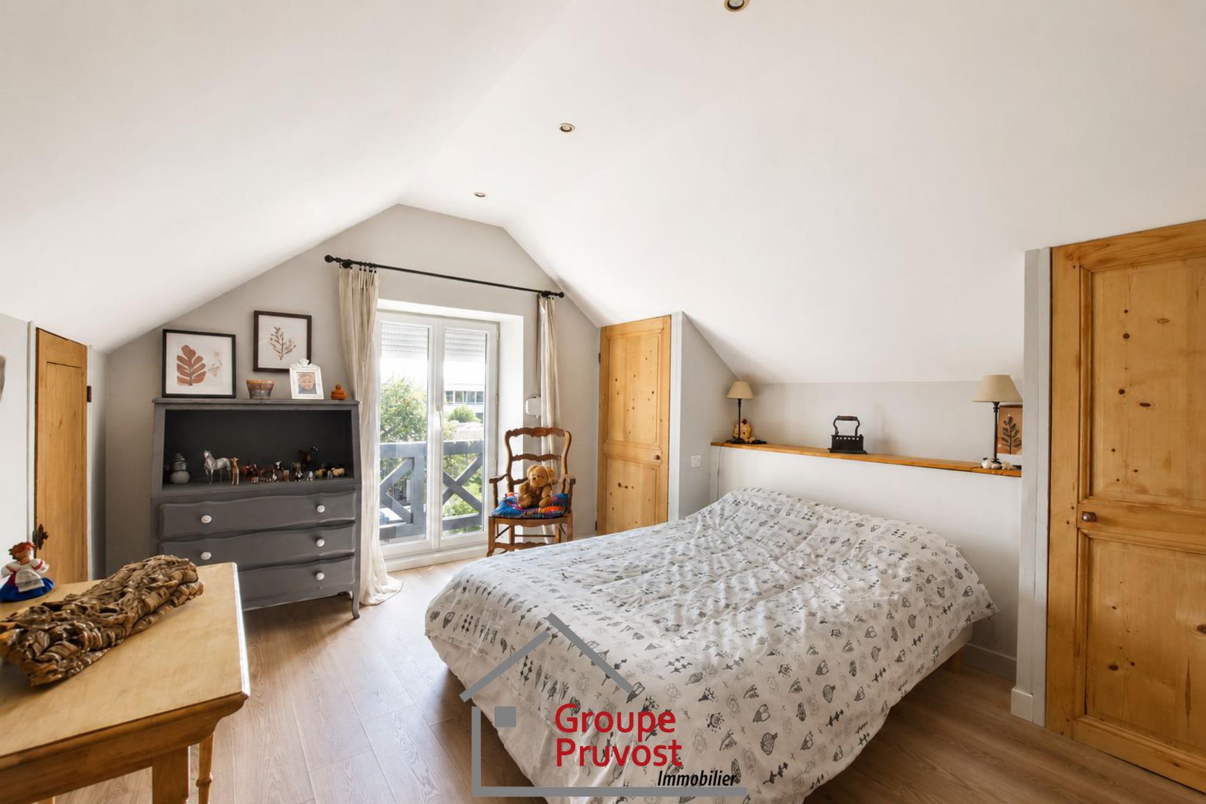 gedeon-photo-0ea3cfc570d0628101a1510a542707d3 Maison de caractere de 220m²
