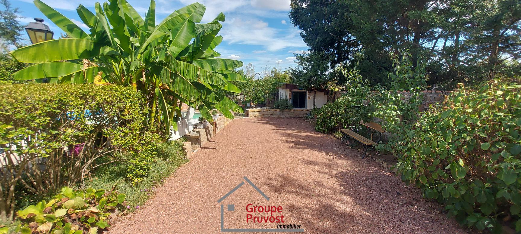 Vente Maison 143 m² à Villerest 238 000 €
