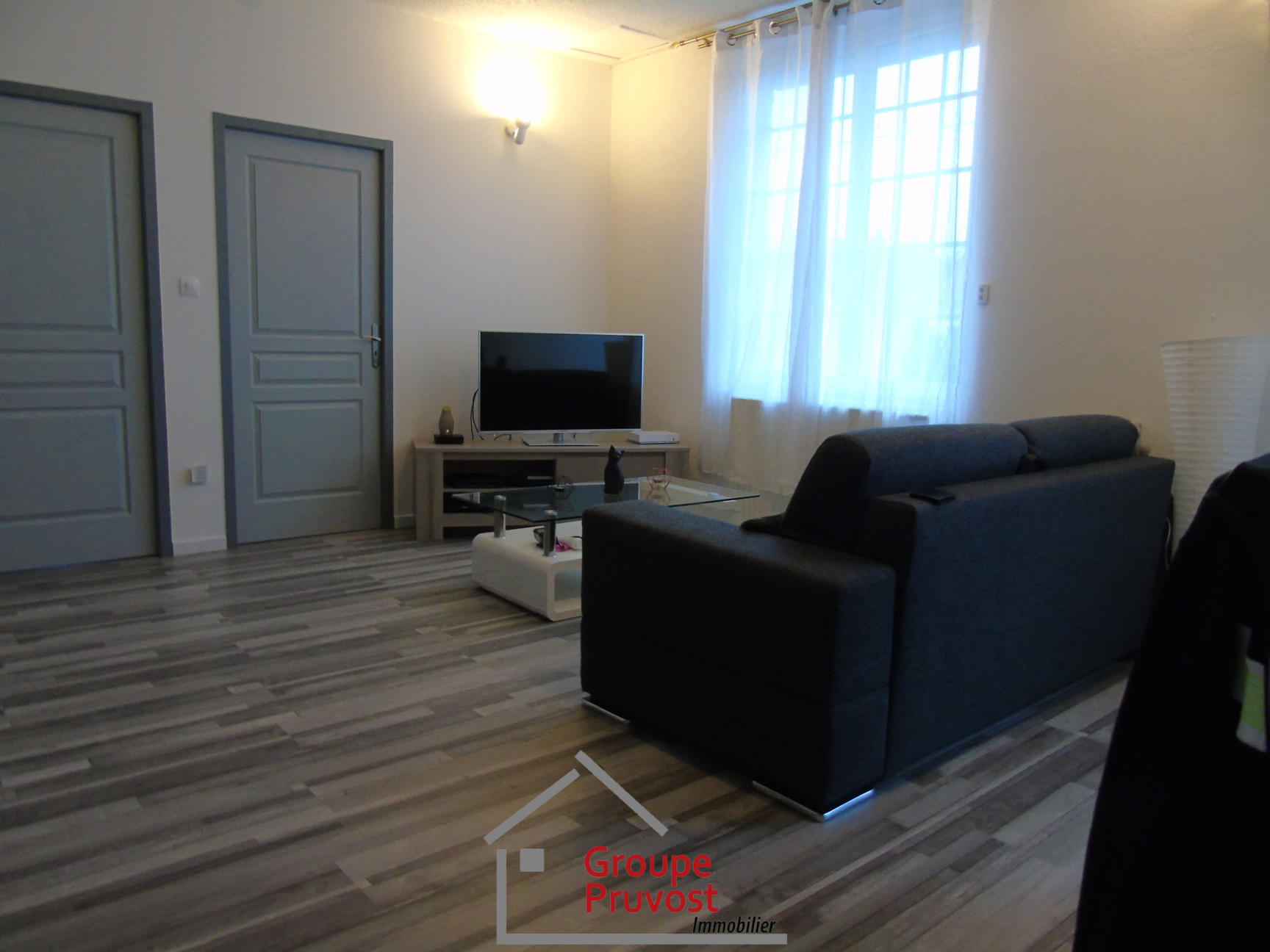 Vente Immeuble 430 m² à Le Coteau 295 000 €