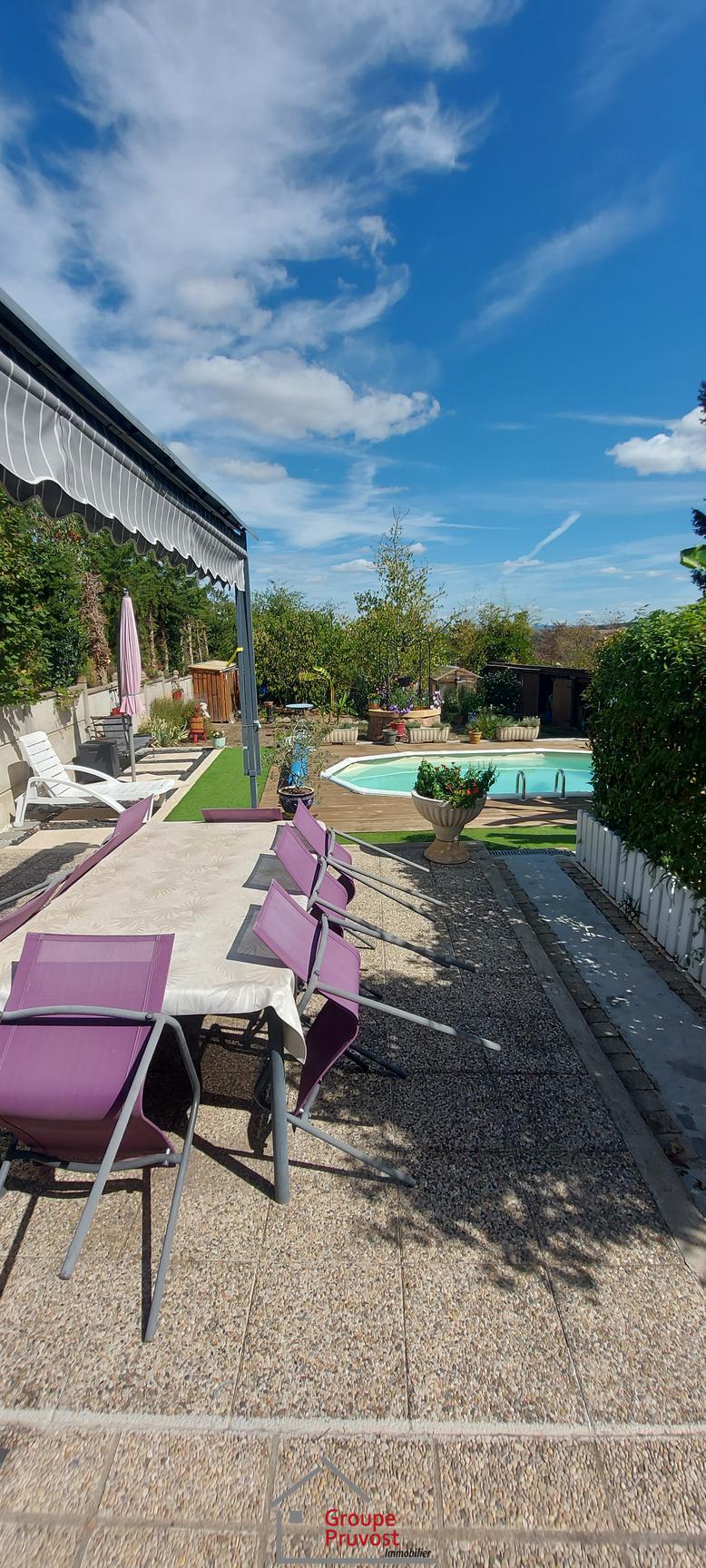 Vente Maison 143 m² à Villerest 238 000 €