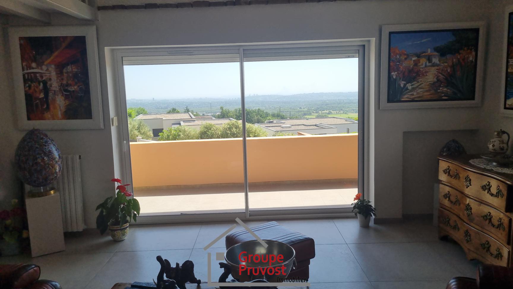 Très belle bâtisses terrain 1343 m²