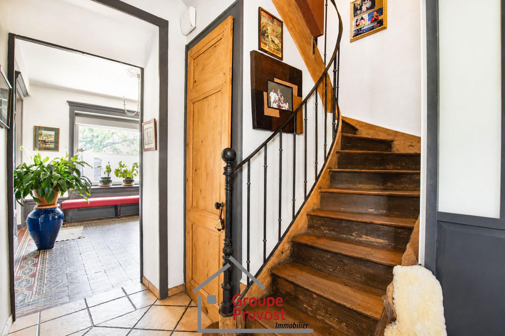 gedeon-photo-462ecc031ddb80d56ea6e4f05dbcbf58 Maison de caractere de 220m²