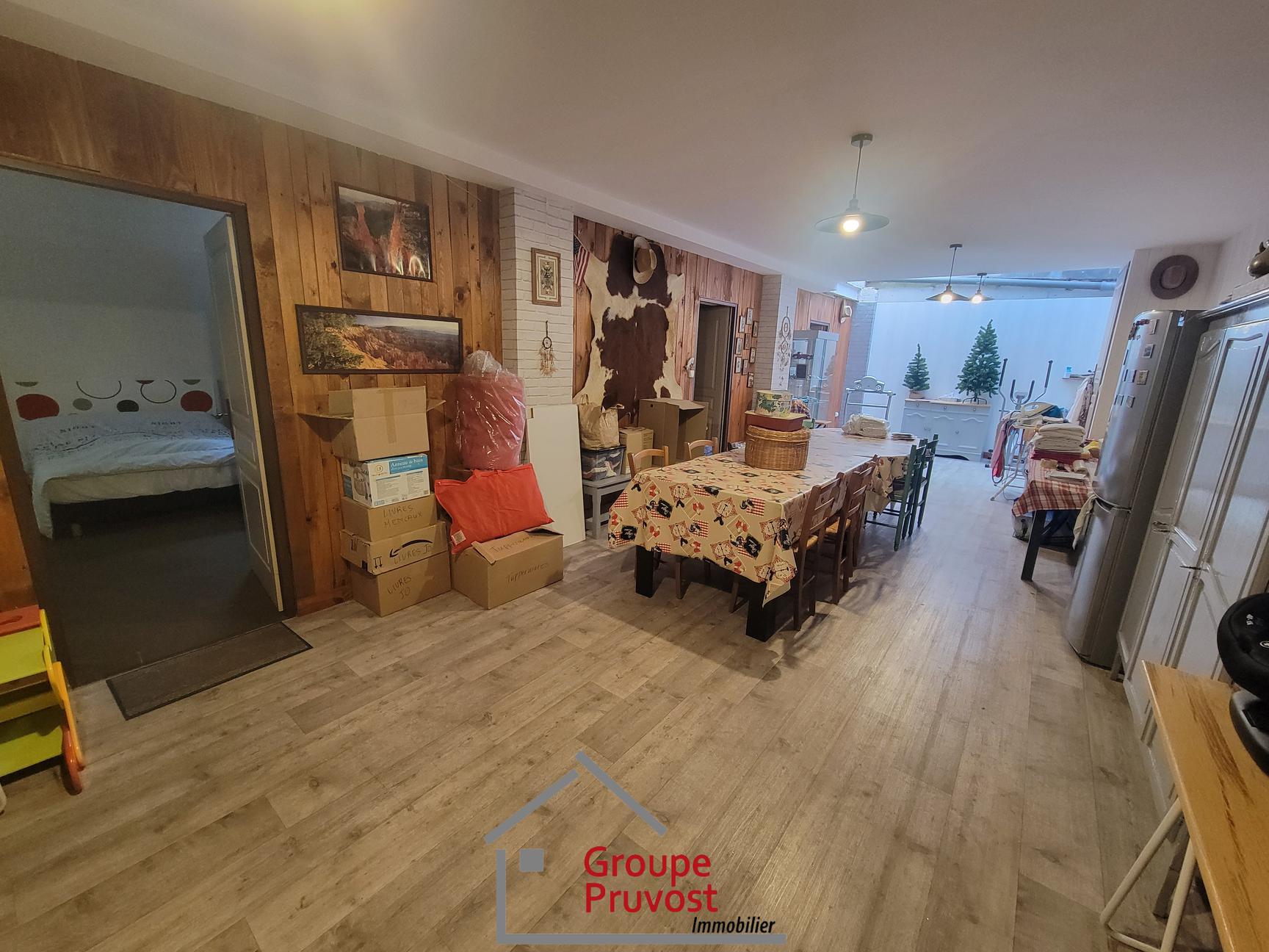 Vente Immeuble 430 m² à Le Coteau 295 000 €