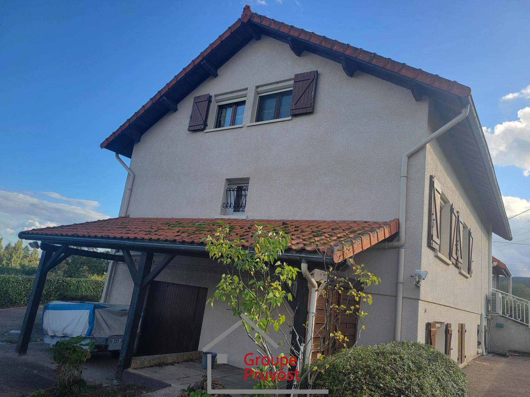 gedeon-photo-53a061f7d6c3ef36a9dd6b3c9a579f67 Vente Maison 196 m² à Renaison 383 000 €