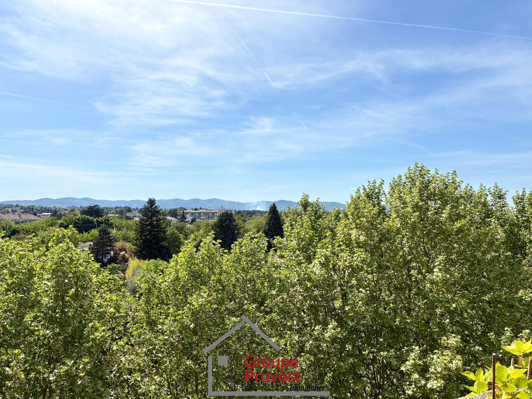 gedeon-photo-5590009583920d2a9f9a364729d522ce Vente T5 95 m² à Tassin-la-Demi-Lune 299 000 €