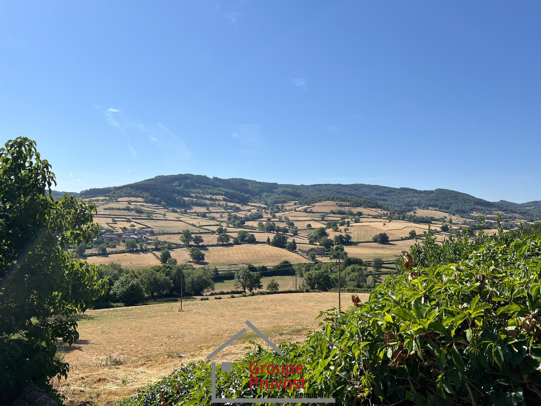 gedeon-photo-632395b19f024a7d0a1ea9ee49d4a203 Jolie maison en pierres