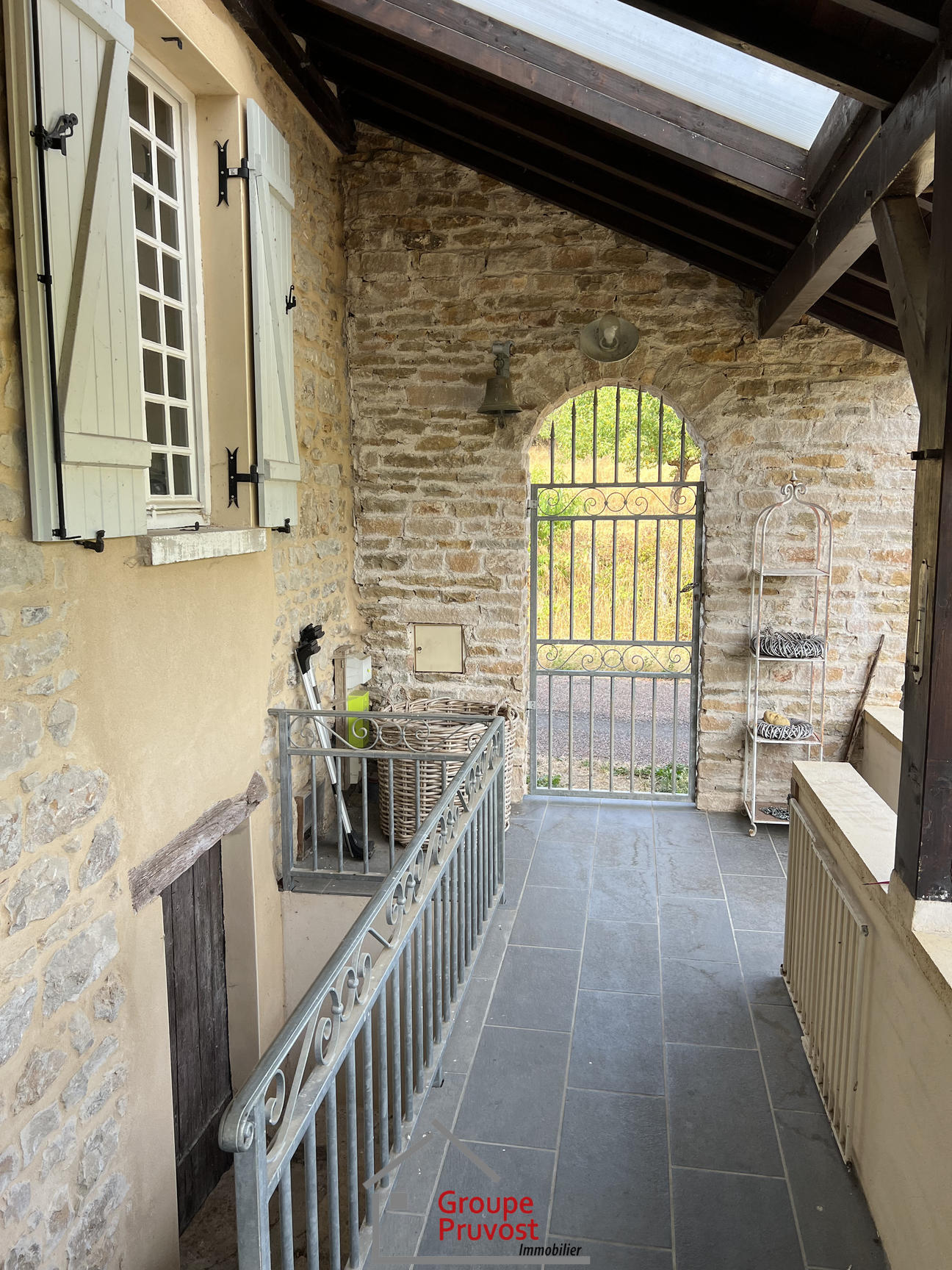 gedeon-photo-6cb72c5d152a70989145b1ada118e920 Jolie maison de campagne