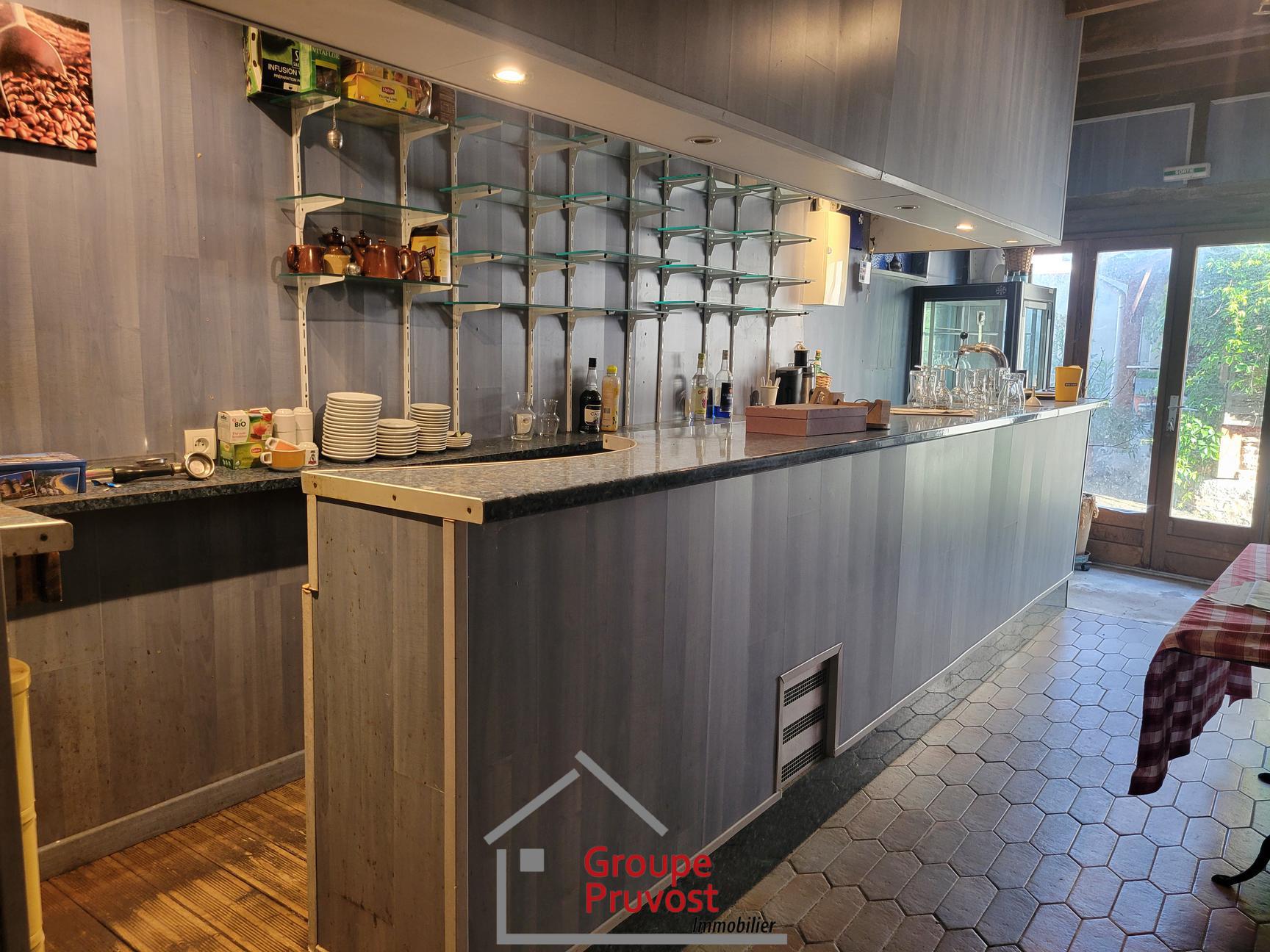 Vente Maison de village 200 m² à Renaison 99 900 €
