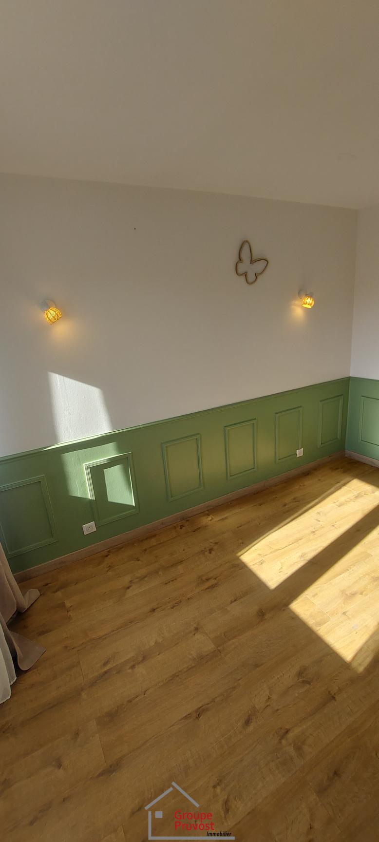 Vente T4 84 m² à Roanne 146 000 €