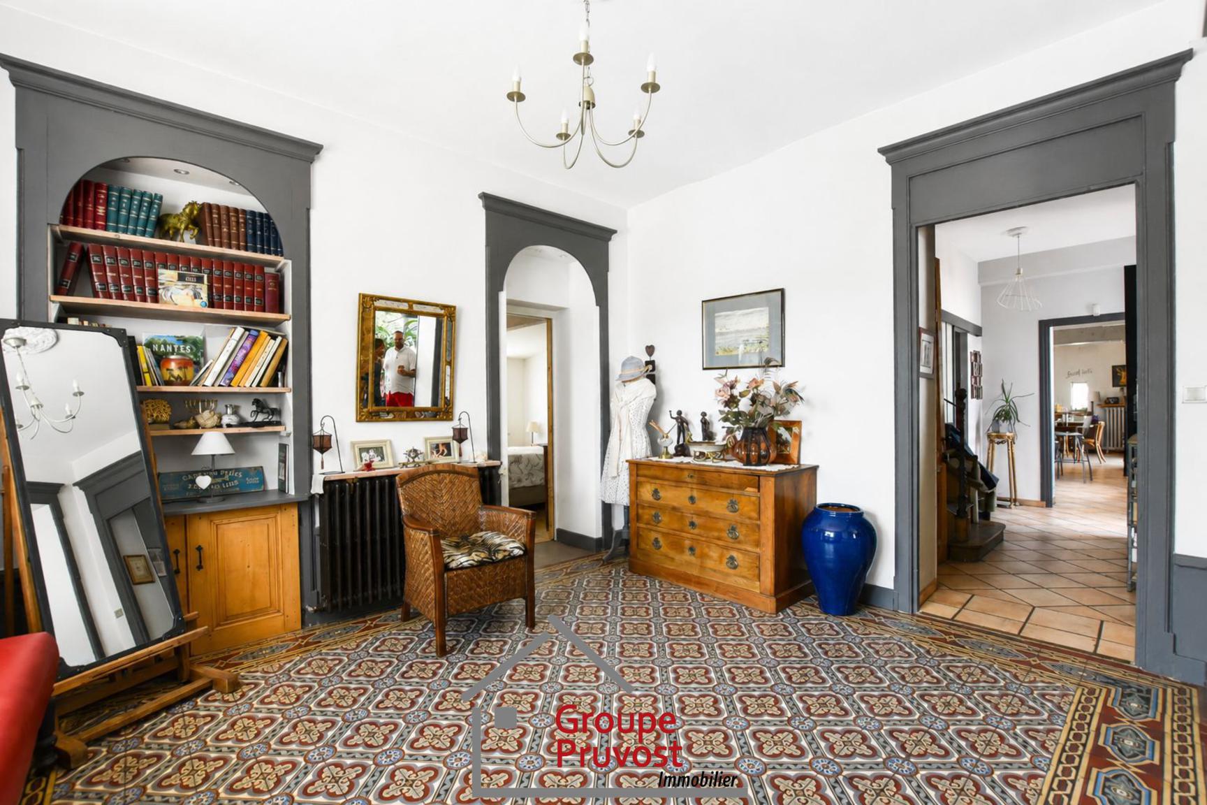 gedeon-photo-81add03f29a80e02b577f254251ed3dc Maison de caractere de 220m²
