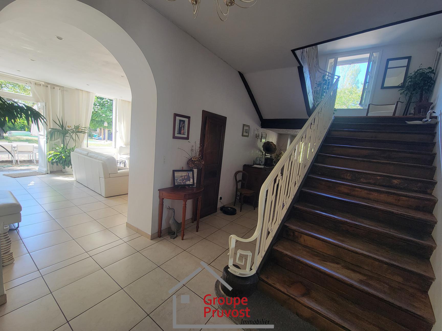 Vente Propriété 290 m² à Renaison 720 000 €