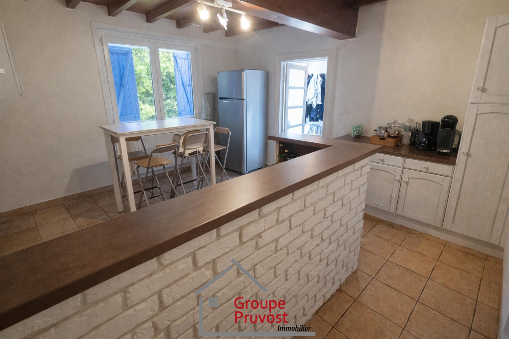gedeon-photo-8b0aac35dbf086cb04ff36983e05cbbb Corps de ferme avec terrain et box