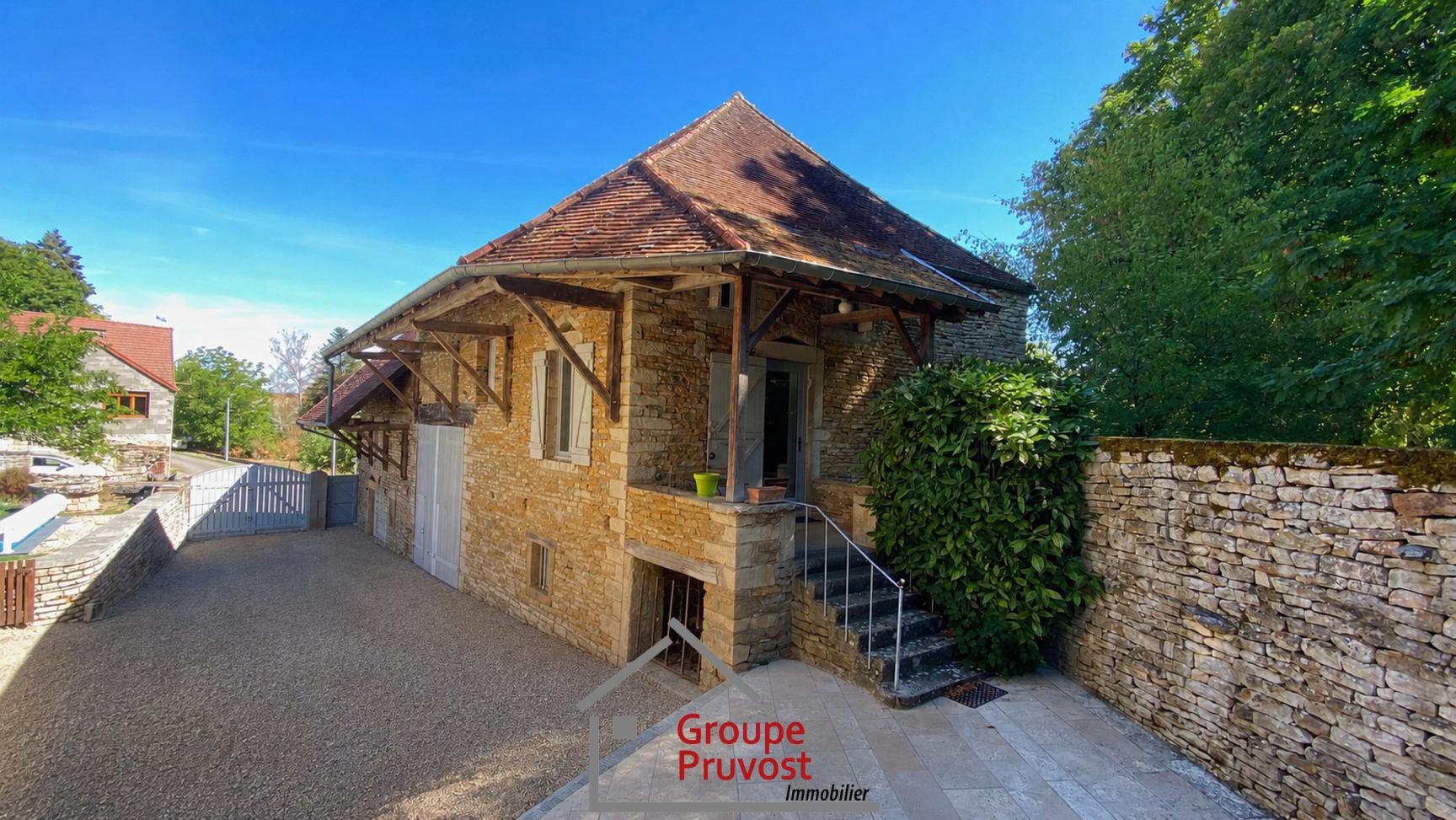 Vente Maison 228 m² à Cluny 580 000 €