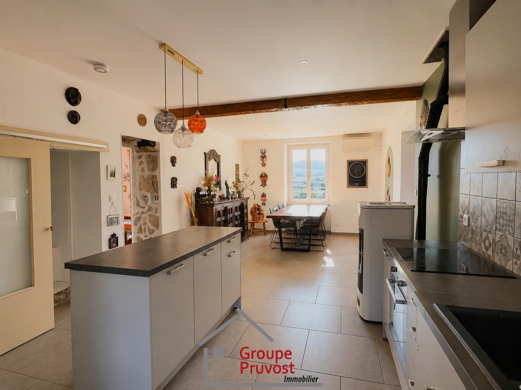 gedeon-photo-9da0eea17228bebad1ba930ad7c4a65f Jolie maison en pierres