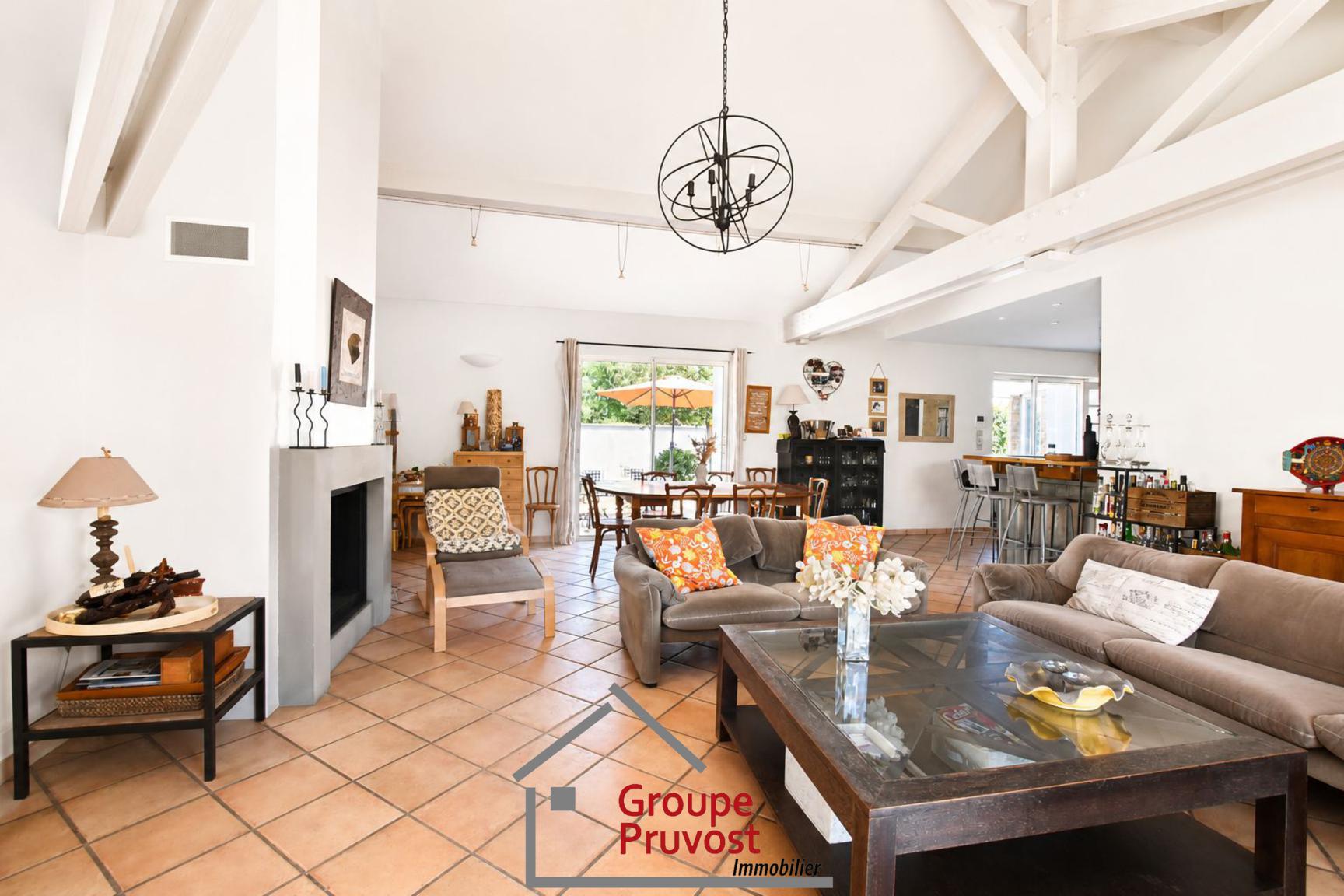 gedeon-photo-a1d467922ce8fc0d5a764fc140f3d987 Maison de caractere de 220m²