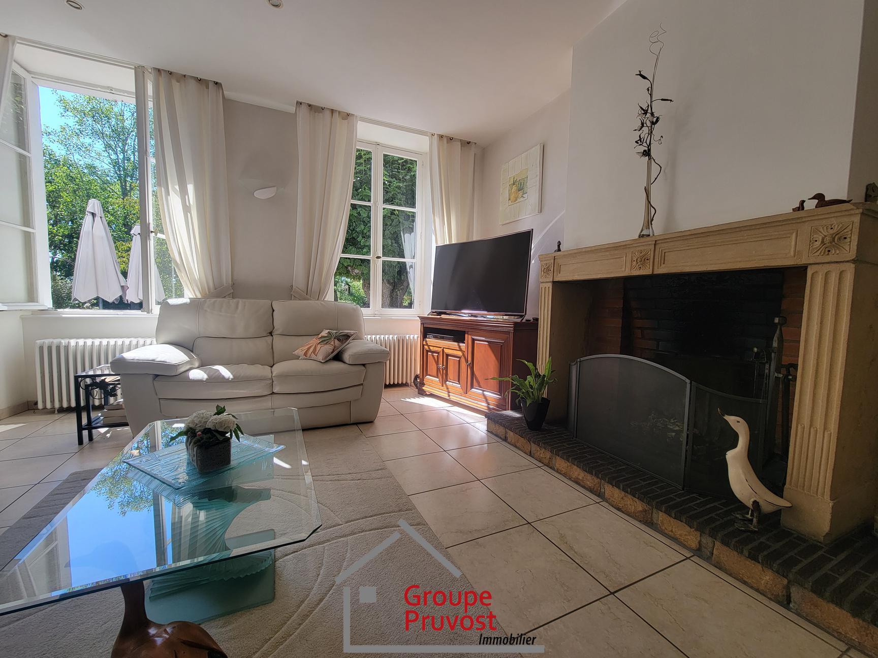 Vente Propriété 290 m² à Renaison 720 000 €