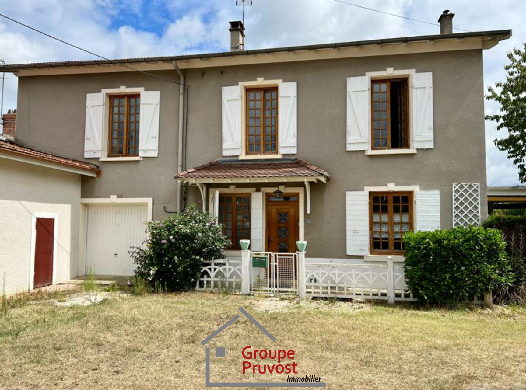 gedeon-photo-a2e0626cecb25dc9e6abe9f0dfe42e2a Maison de village avec terrain