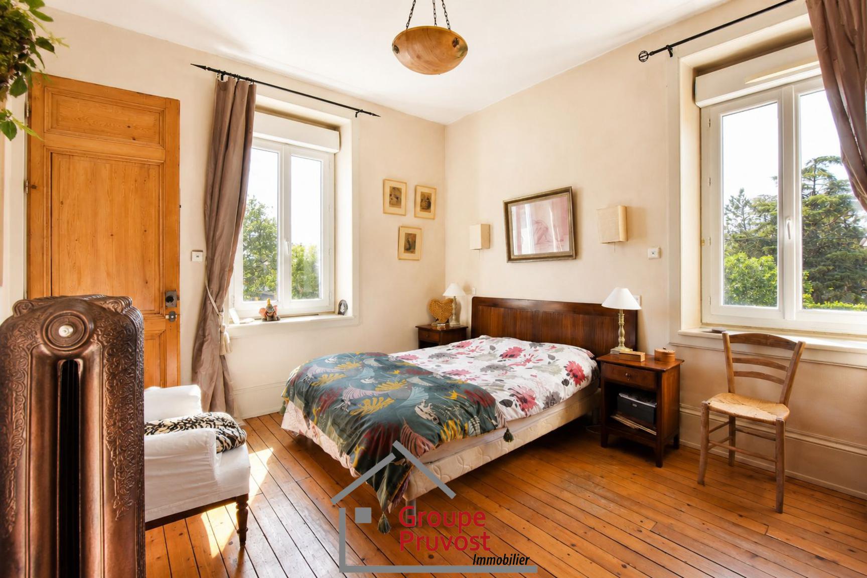 gedeon-photo-a969e478a8052e900342a5c45117c795 Maison de caractere de 220m²