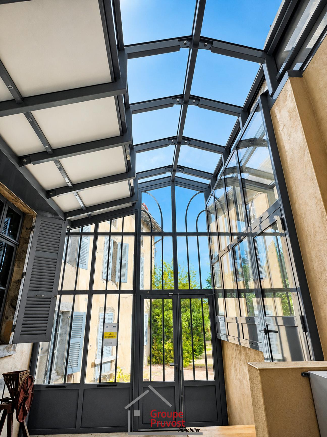 gedeon-photo-afa7c7e133804d68faeb30b69af2a9cf Hôtel particulier