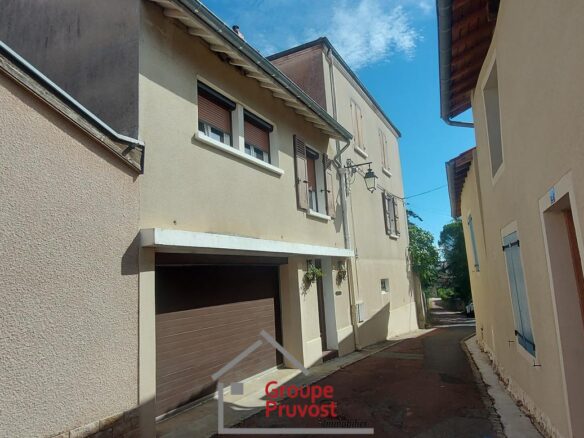 Vente Maison 143 m² à Villerest 238 000 €