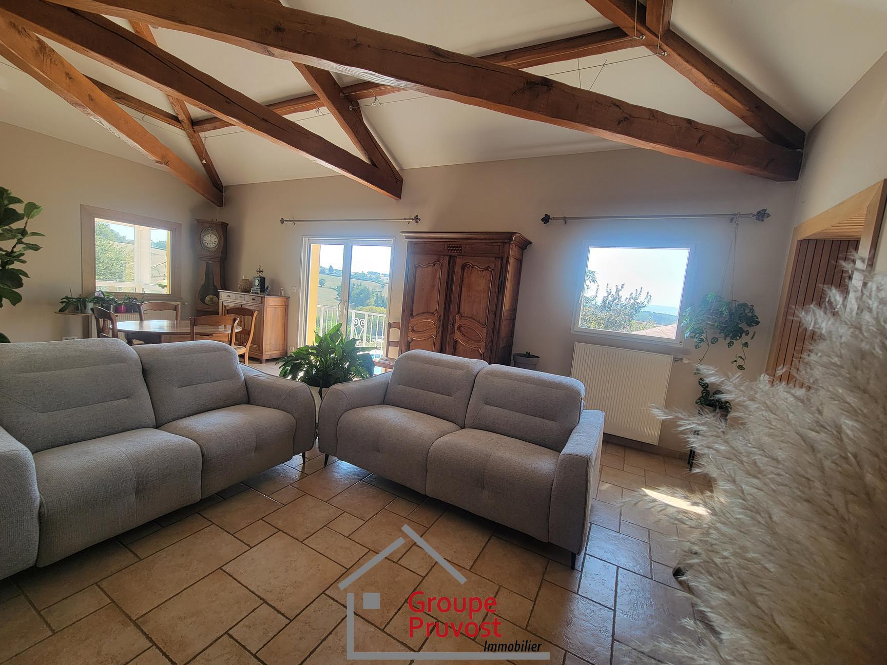 Vente Maison 245 m² à Charlieu 465 000 €