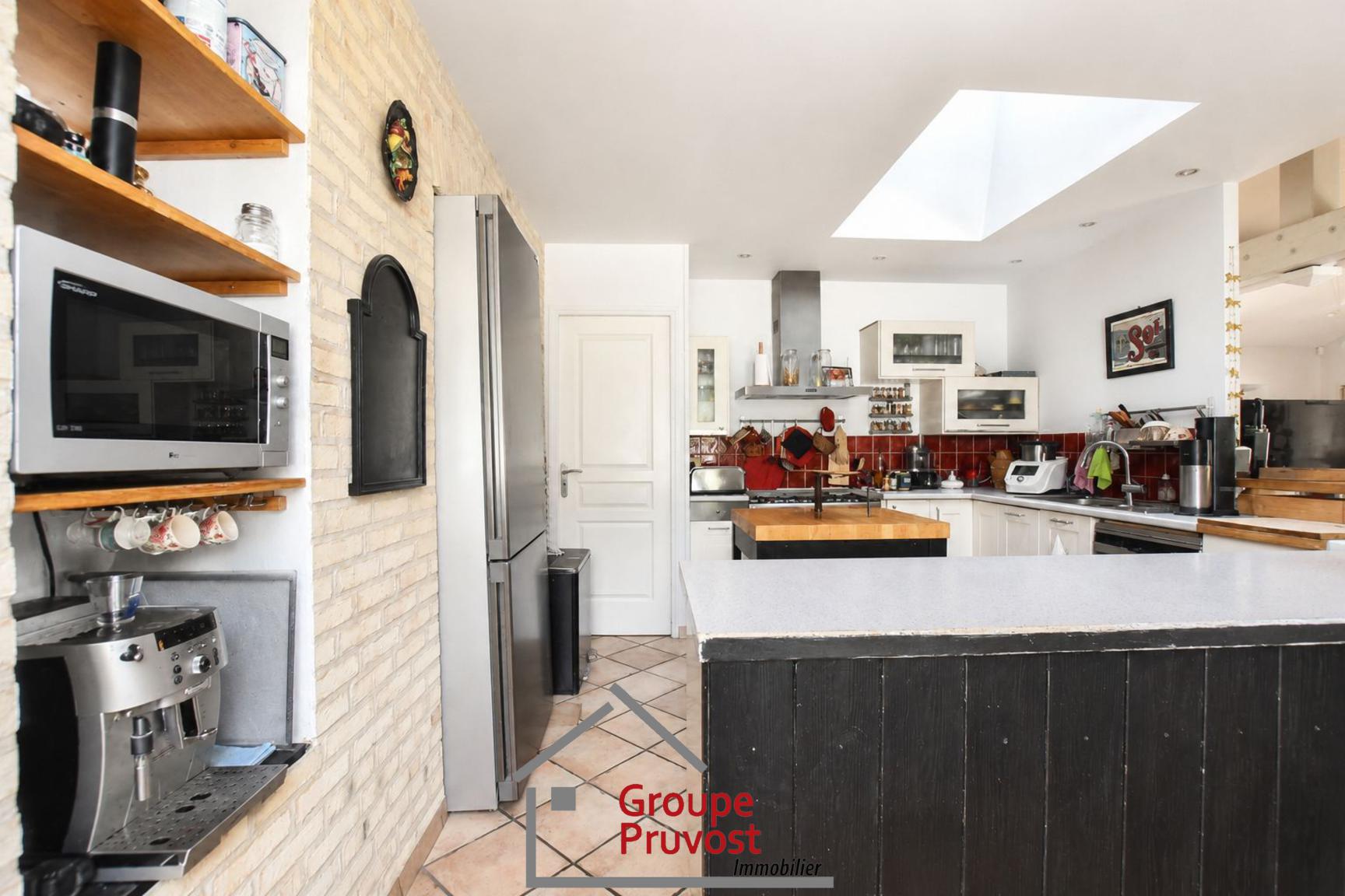 gedeon-photo-cfadc2373d80bb0e7242f80d0e2a5e0b Maison de caractere de 220m²