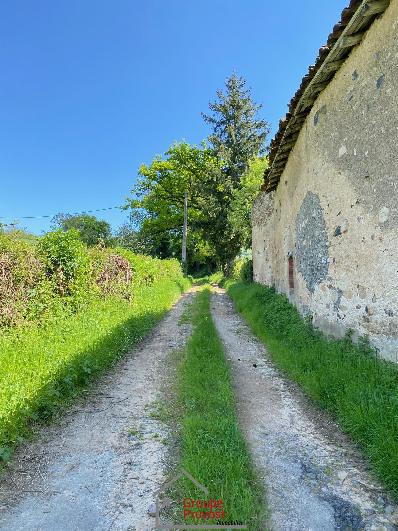 Ancienne Bâtisse