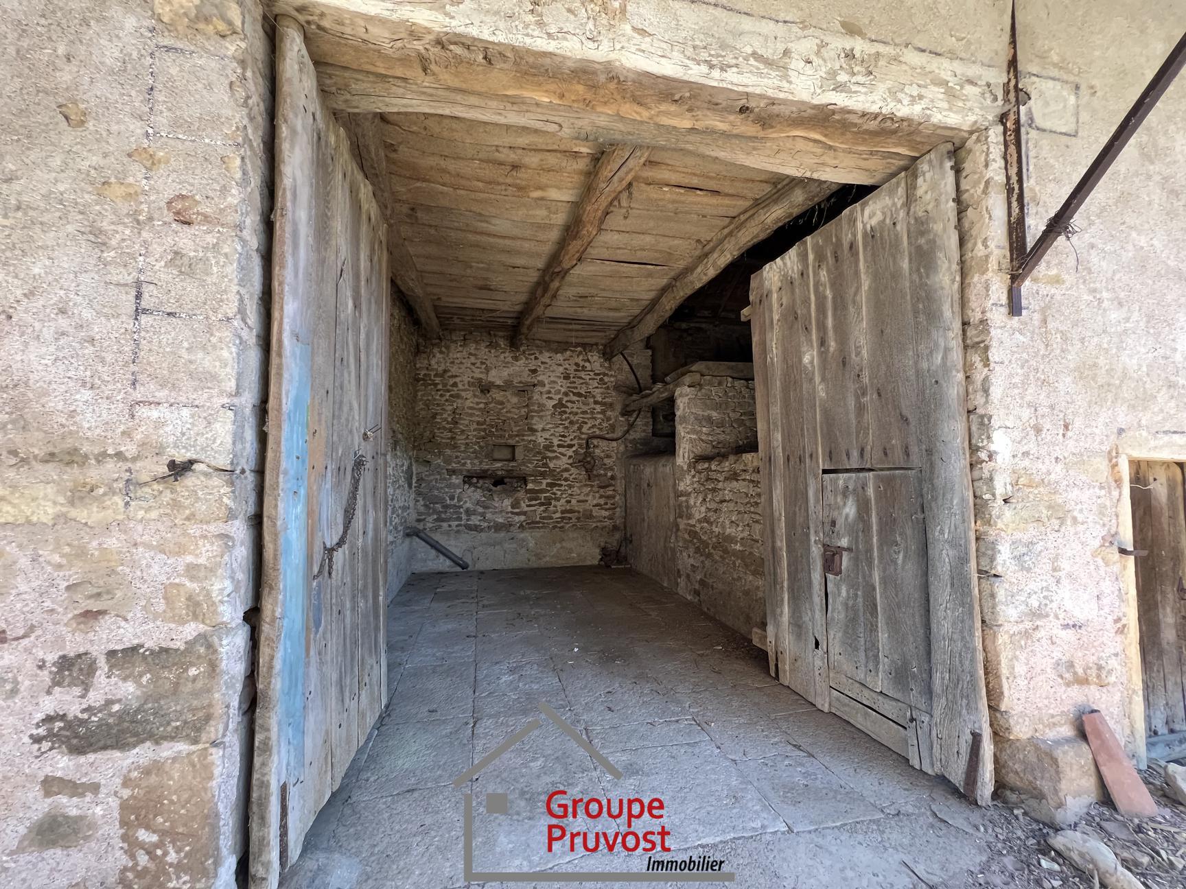 gedeon-photo-d5cab71db00203688c567c3e8c758804 Ensemble immobilier à renover